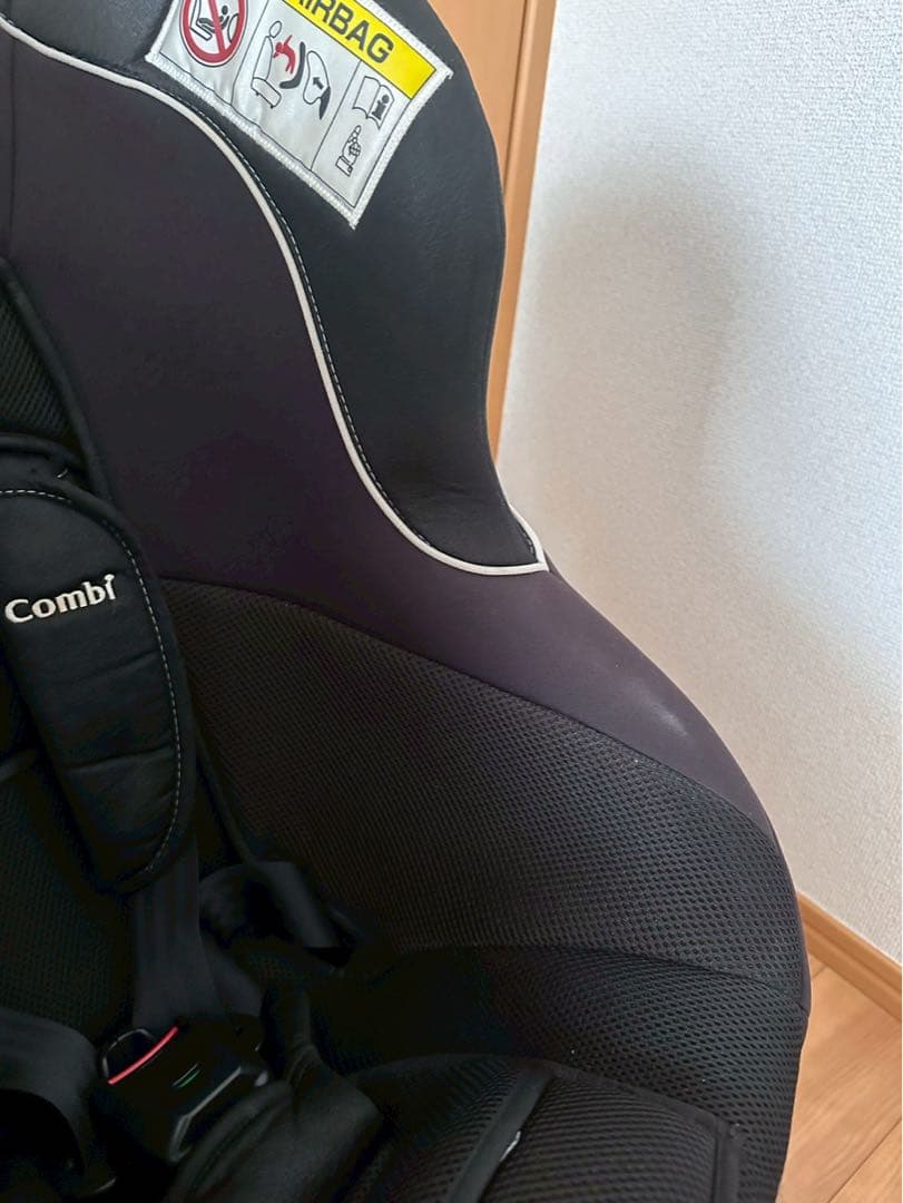 良品✨ コンビ ネセルターン チャイルドシート シートベルト固定