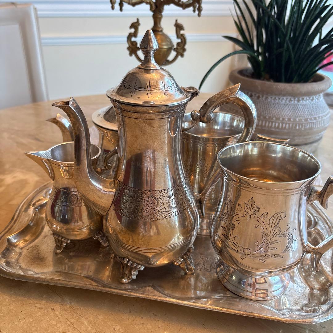 銀食器／アフタヌーンティー／ティーセット／銀製品／アンティーク