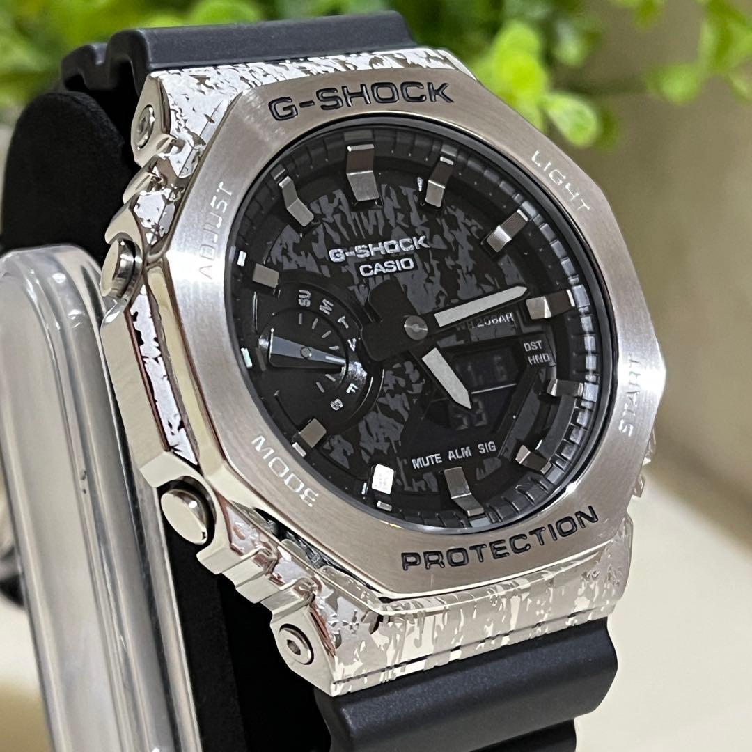 【極美品！！】CASIO G-SHOCK GM-2100GC メンズ 腕時計