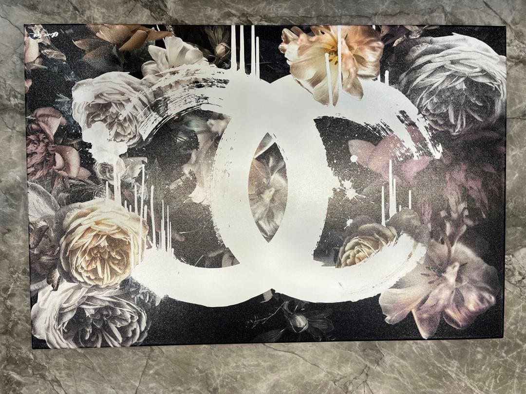 新品オリバーガル　定価107,8000円　CHANEL シャネル