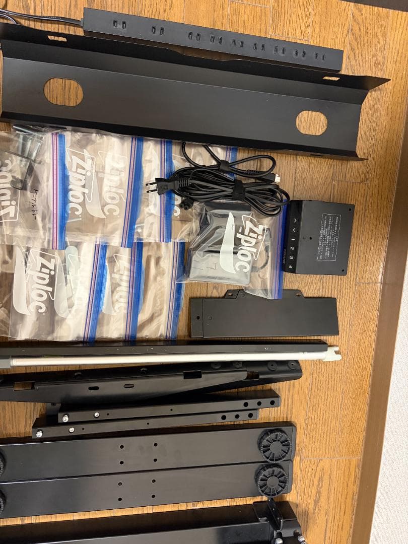 FLEXISPOT スタンディングデスク EF1B （天板別）+ ケーブル関連