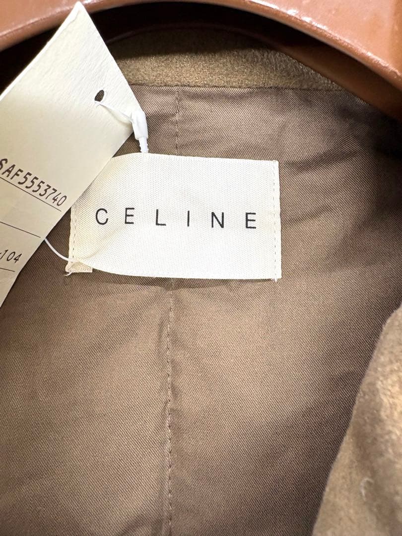 タグ付き未使用✨️CELINE セリーヌ トリオンフ総柄 ダウンベスト 羽毛肩当て