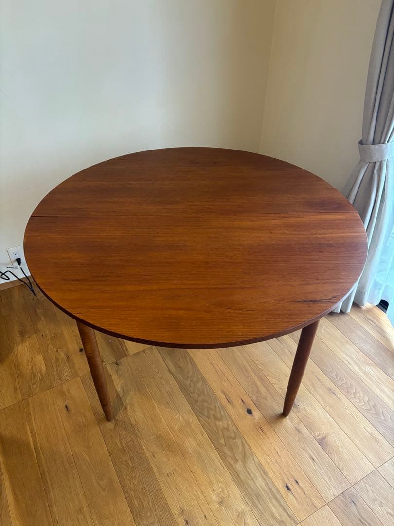 人気の ビンテージ ラウンドテーブル 伸張 拡張φ117cm チーク材
