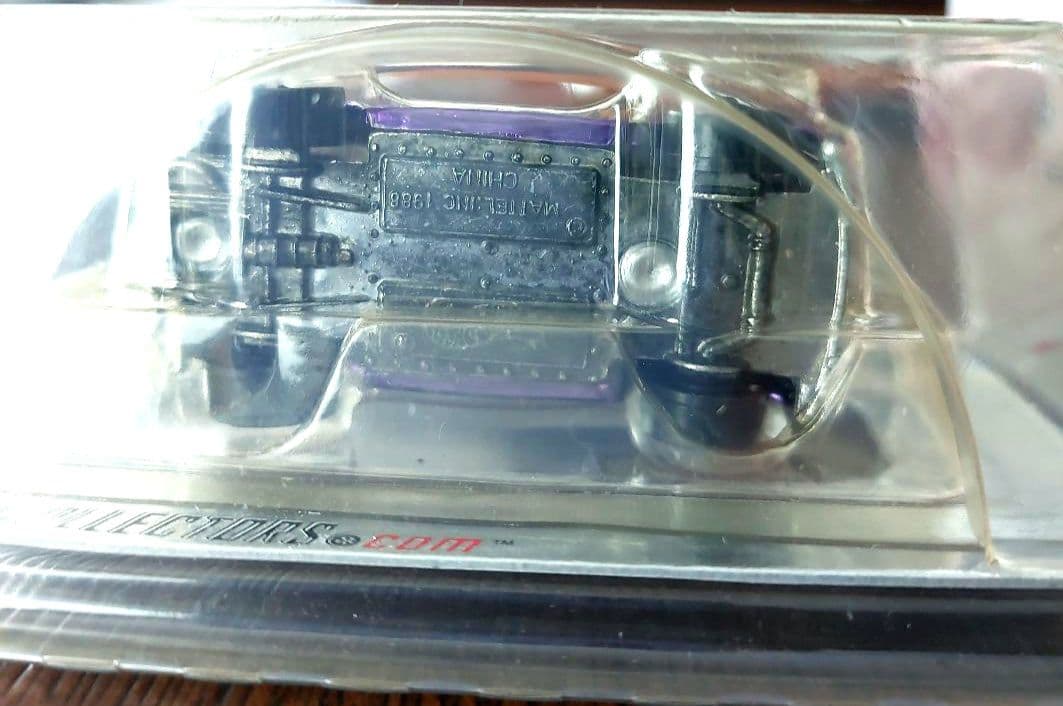 Hot Wheels LARRY WOOD　VW BUG　ラリーウッドサイン入り