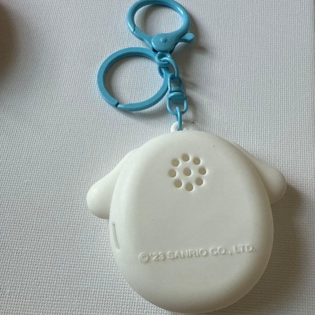 Tamagotchi Uni 赤 Sanrioキャラクター付き