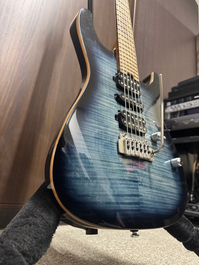 ギター Fusion III HSH Roasted FBLB