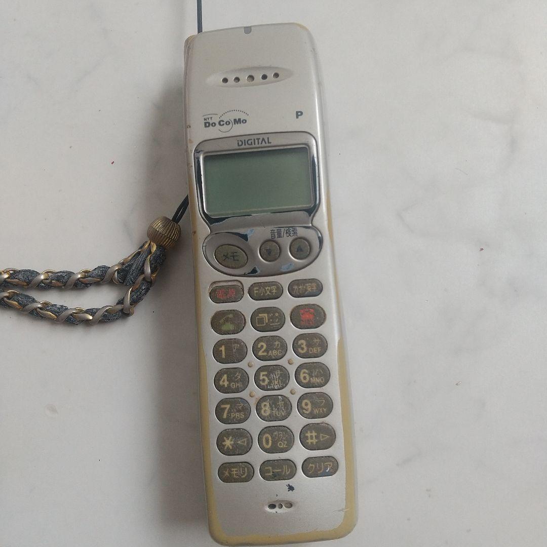昭和レトロ】docomoP101 ヴィンテージ携帯 約30年前の人気機種