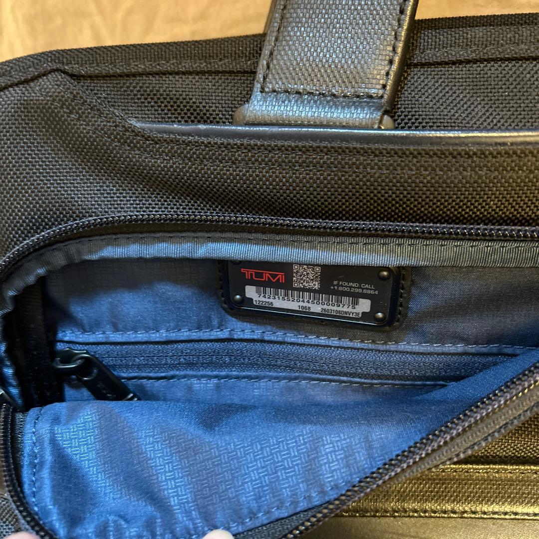 TUMI ビジネスバッグ 黒