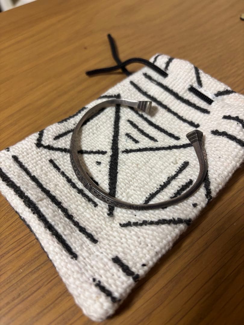 1日限定値下げAdawat’n Tuareg ブレスレット 2本セット