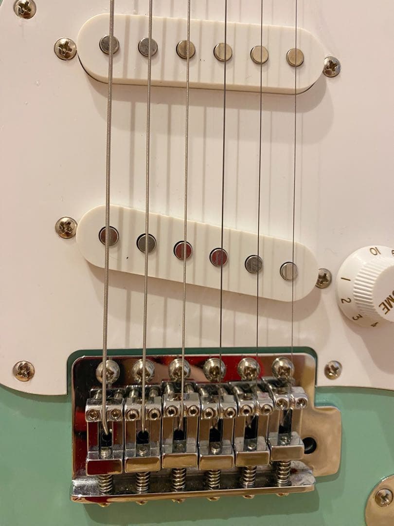 Squier Affinity Stratocaster エレキギター