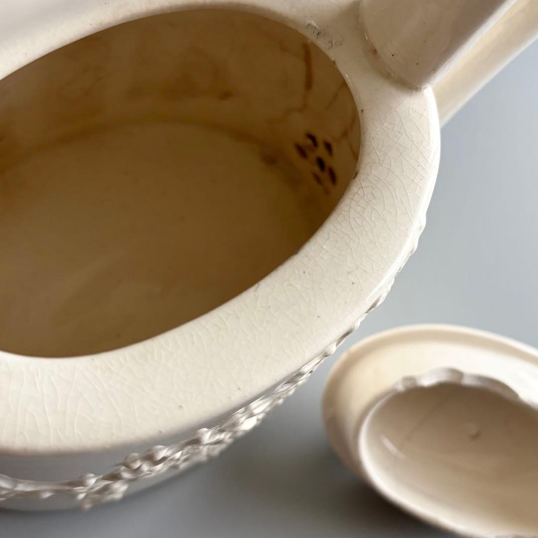 英国アンティーク 1880年代Bristol 梅の浮彫りポット⚫︎稀少品・美術品