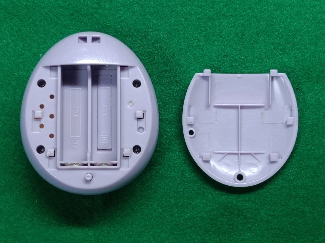 BANDAI　たまごっちID　パープル　紫