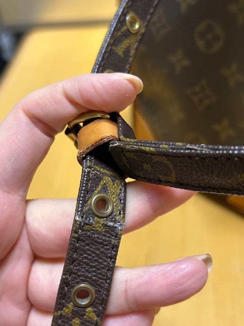 Louis Vuitton アマゾン ショルダーバッグ