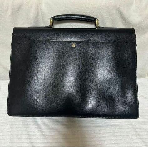 【希少】Aquascutum（アクアスキュータム）鍵付き本革 ビジネスバッグ