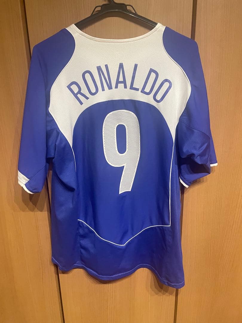 ナイキ 04/05 ブラジル代表 ロナウドユニフォーム アウェイ 限定レア 新品 NIKE正規品 ブラジル代表 ユニフォーム ロナウド 2004