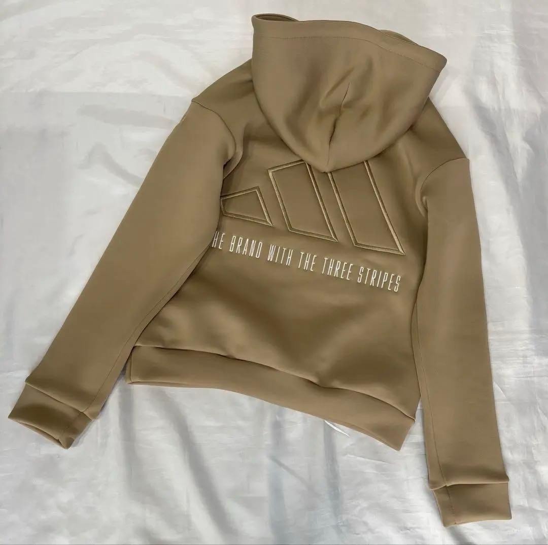 専用様…未使用adidas ダンボールニットフーディー　キルティングハーフパンツ