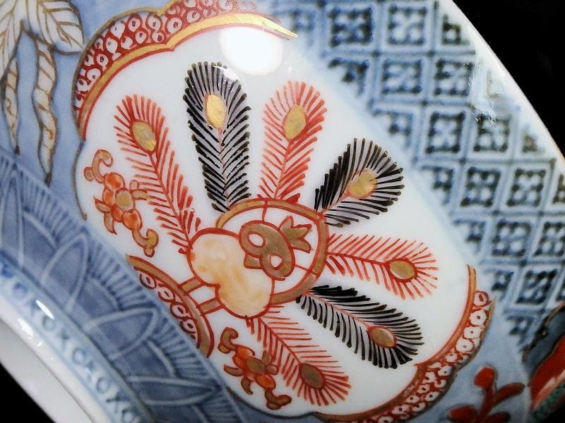 古伊万里 薄瑠璃 染錦 孔雀の図 大振蓋茶碗 F200AS-CTe - メルカリ