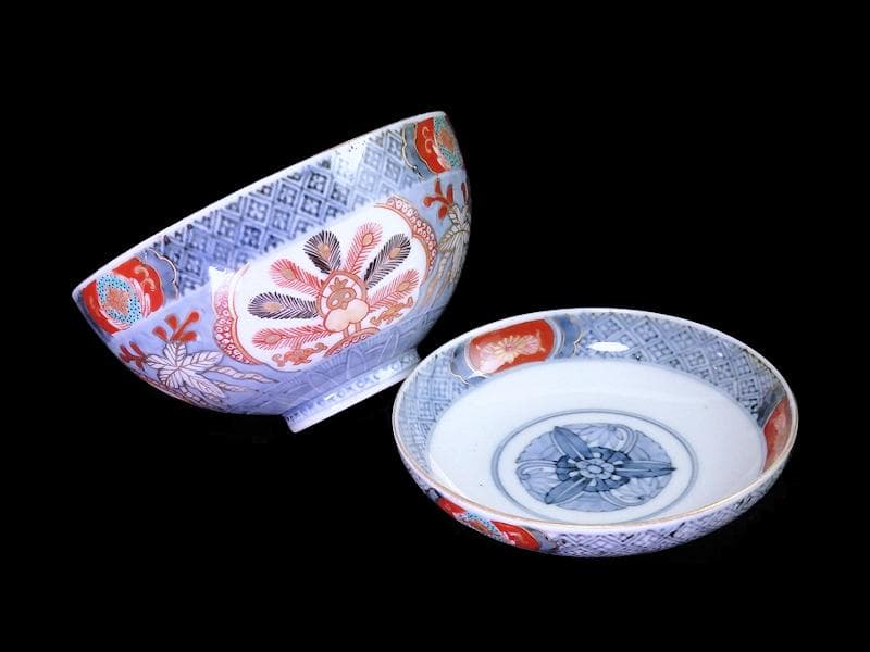 古伊万里 薄瑠璃 染錦 孔雀の図 大振蓋茶碗 F200AS-CTe - メルカリ