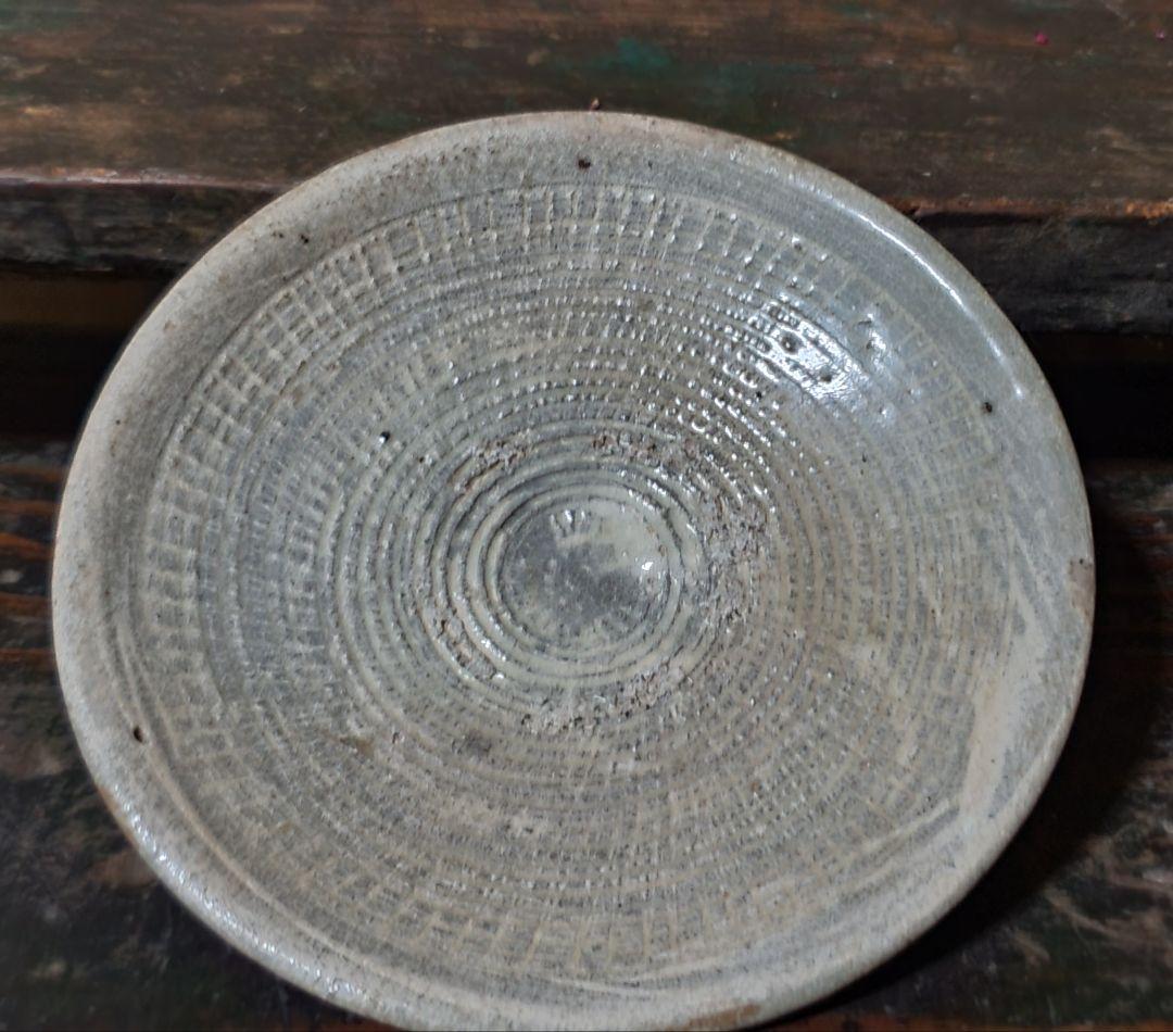 李朝 粉靑沙器印花文平皿