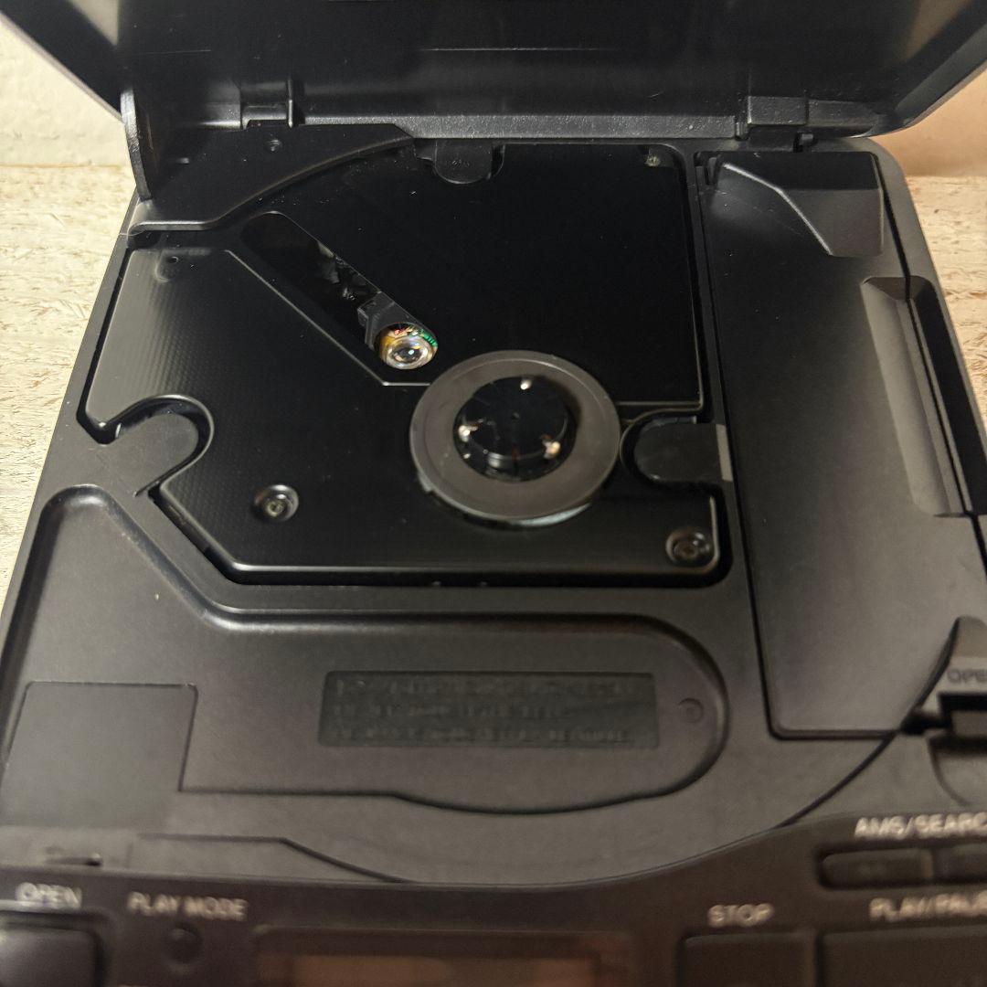 SONY ポータブルCDプレーヤー Discman D-33 動作未確認ジャンク - メルカリ