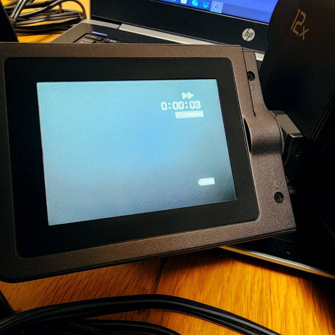 ひ*7様 【動作確認済】SONY 高画質 Video8 ビデオカメラ CCD-T