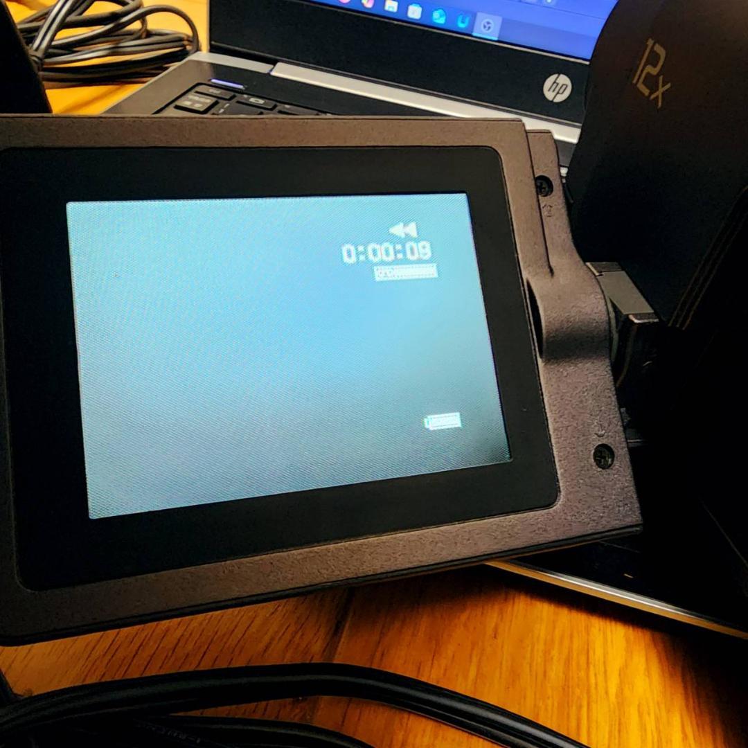 ひ*7様 【動作確認済】SONY 高画質 Video8 ビデオカメラ CCD-T