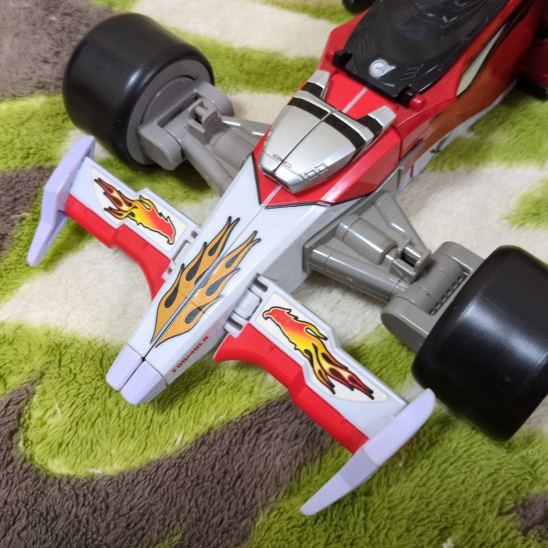 エンジンマッハルコン　海賊戦隊　ゴーカイジャー　ゴジュウジャー　ロボット　ロボ