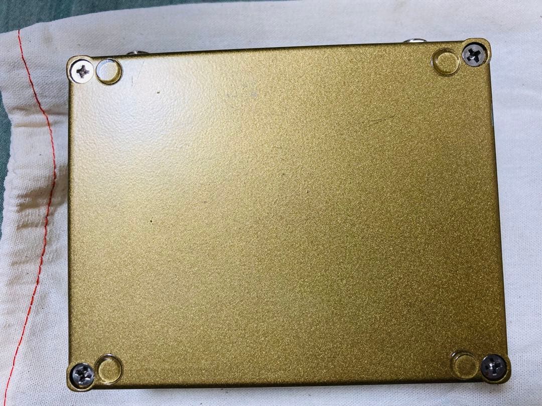 Bondi Effects Sick As 限定Goldカラー