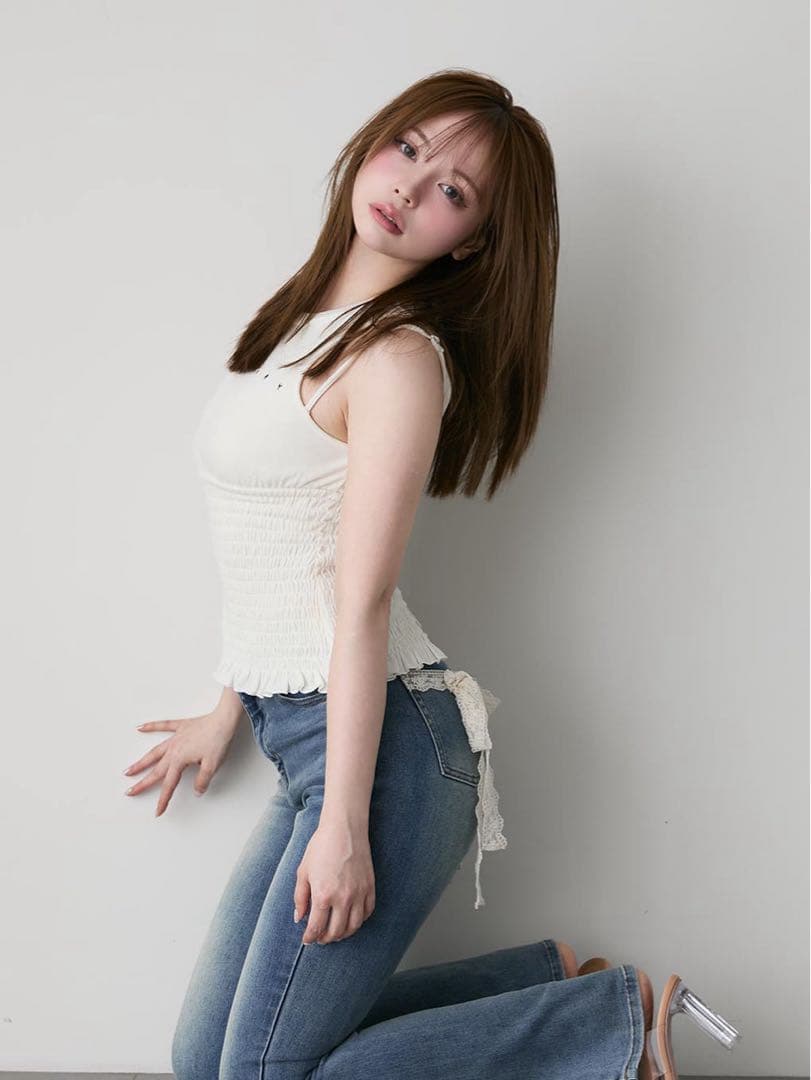 新品未使用タグ付き　Andmary Ami shirring logo tops