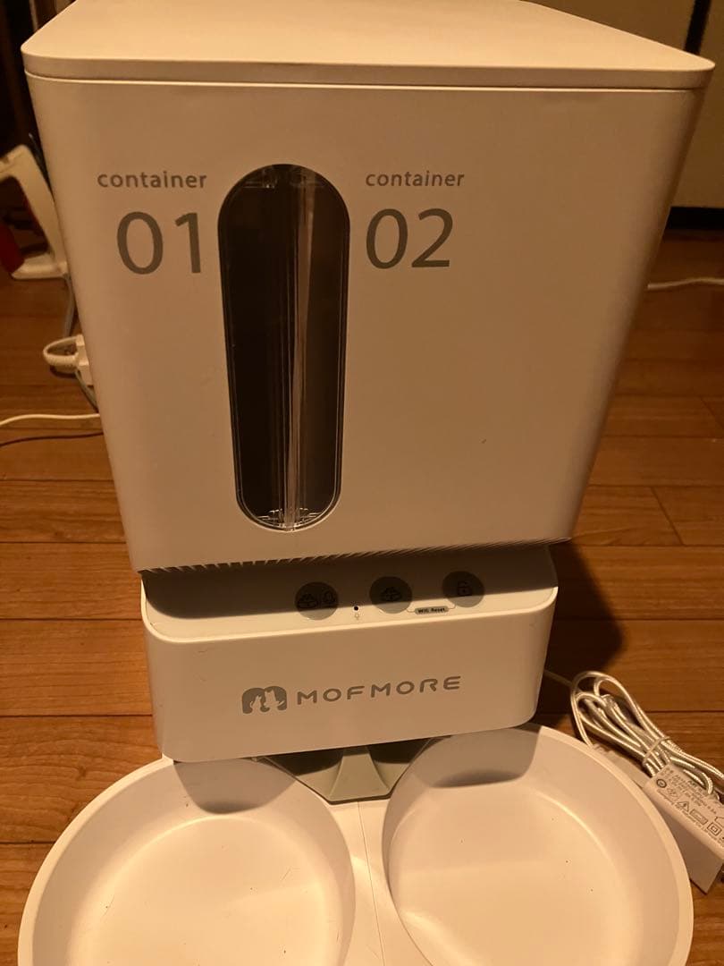 MOFMORE 自動給餌器 2容器 ホワイト MOFMORE 2タイプオートフィーダー -2種類のゴハンが出せる自動給餌器-