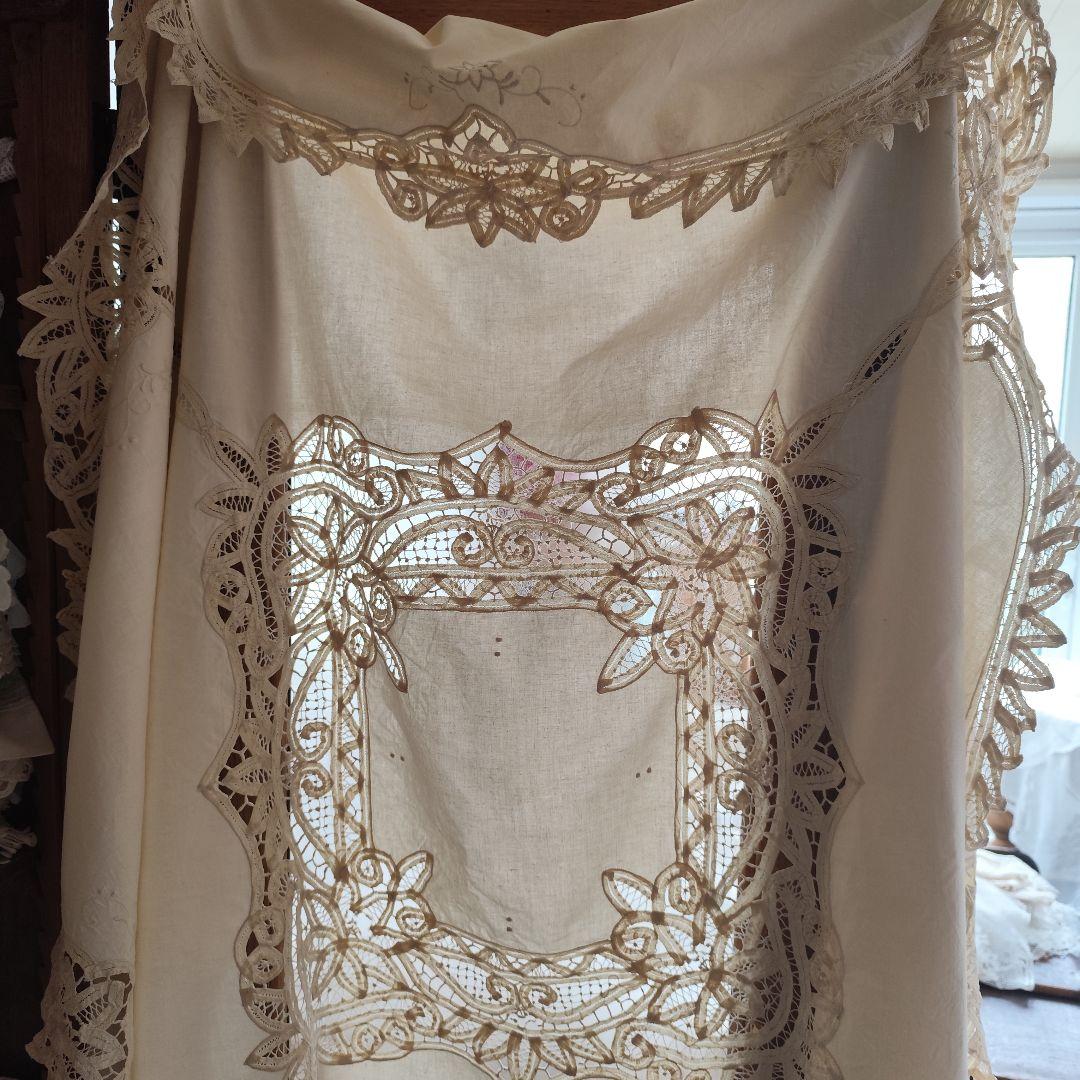 優しいオークル生成り＊Vintageバテンレース　円形クロス テーブルクロス 円形100～180cm前後 / amibrugge｜インテリアレース