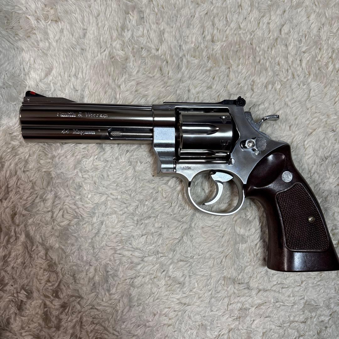 Smith & Wesson M629 Classic ガスガン