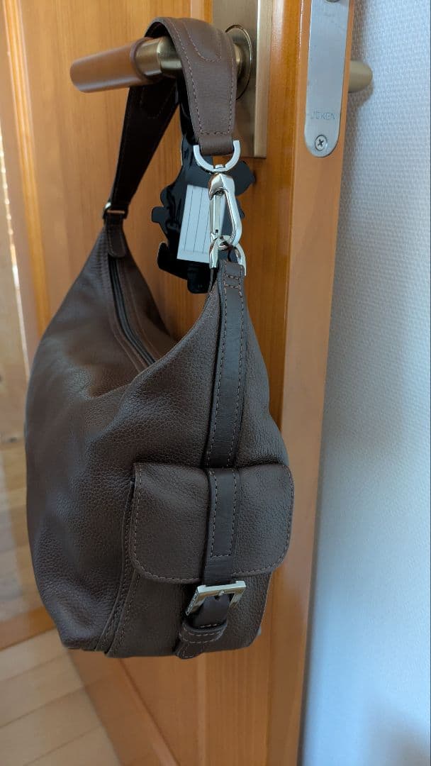 ロンシャン　ブラウン レザーワンショルダーバッグ