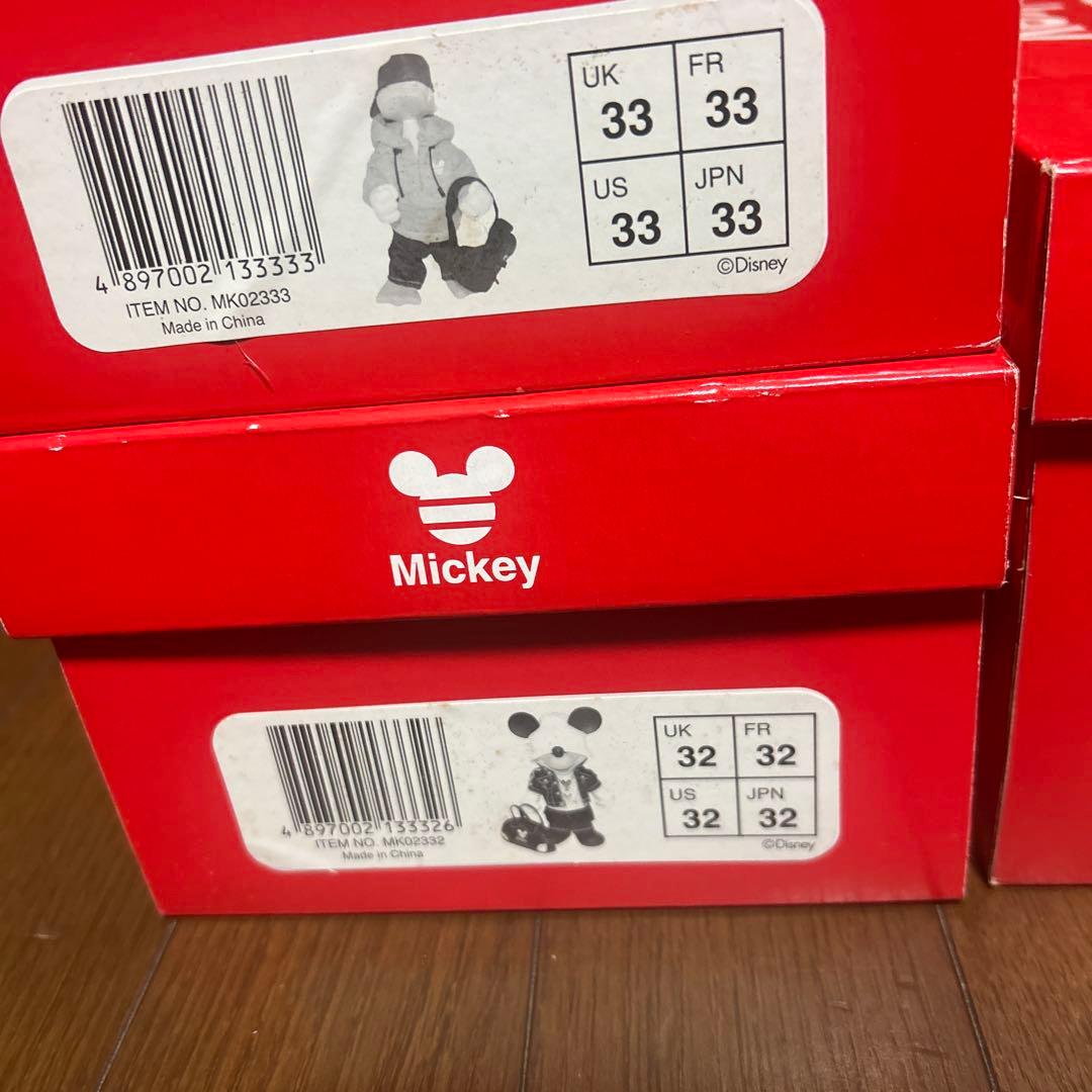 ディズニー　アディダスコラボ　フィギュア