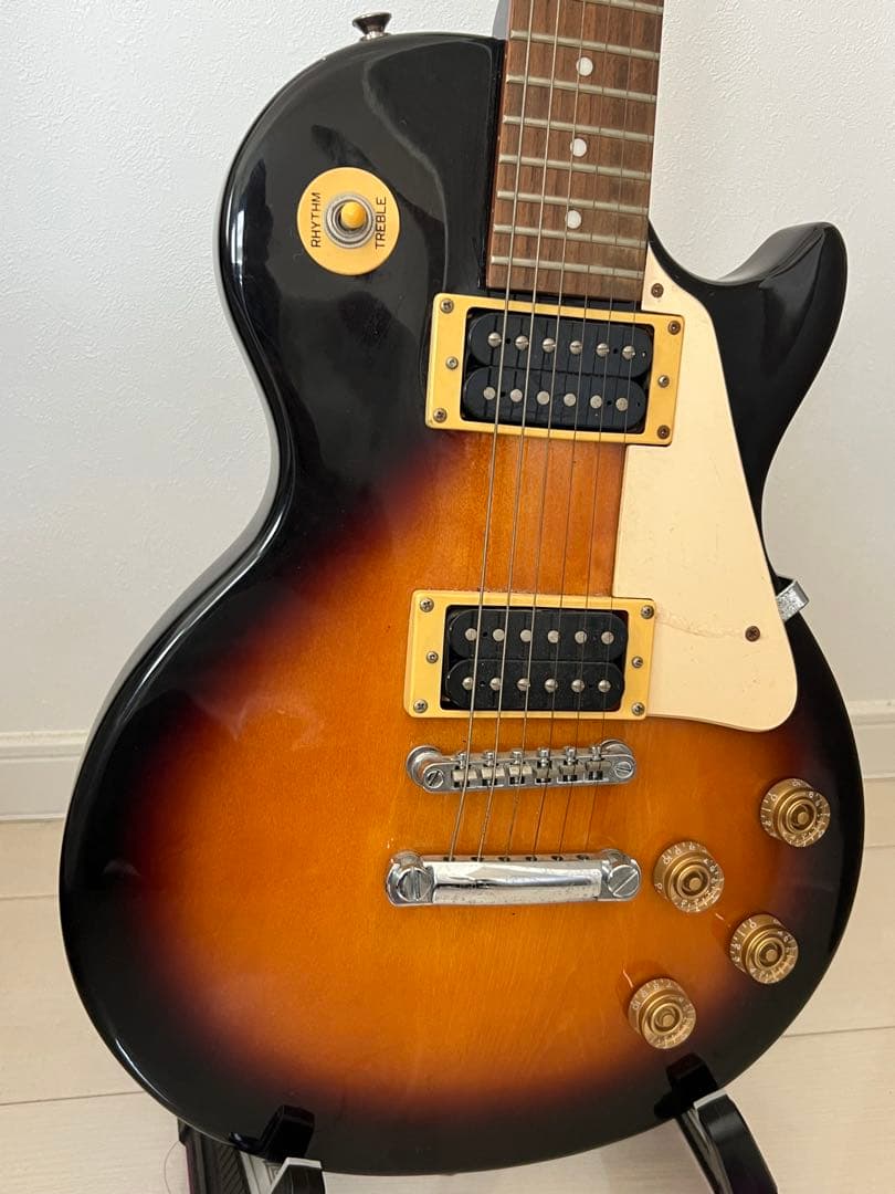 お*ん様 エピフォン　Epiphone　レスポールタイプ　エレキギター　ケース付