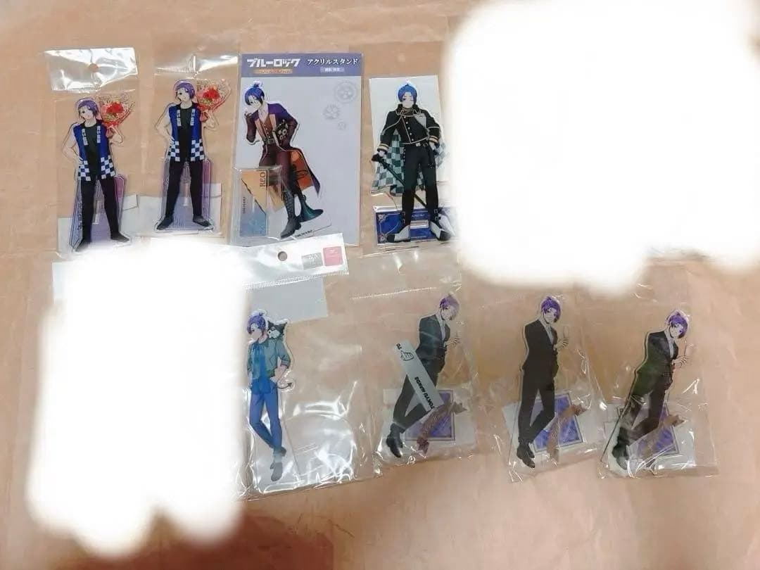 ブルーロック　御影　玲王　プリンセスカフェ　チョコ　バレンタインデー　缶バッジ