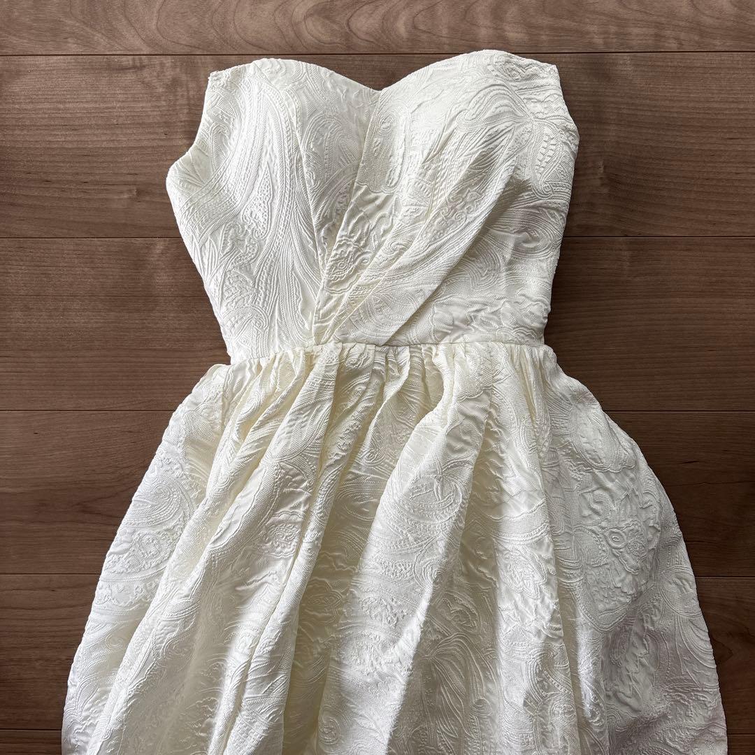 【専用】オフショルダー ウェディングドレス　オフホワイト　7号