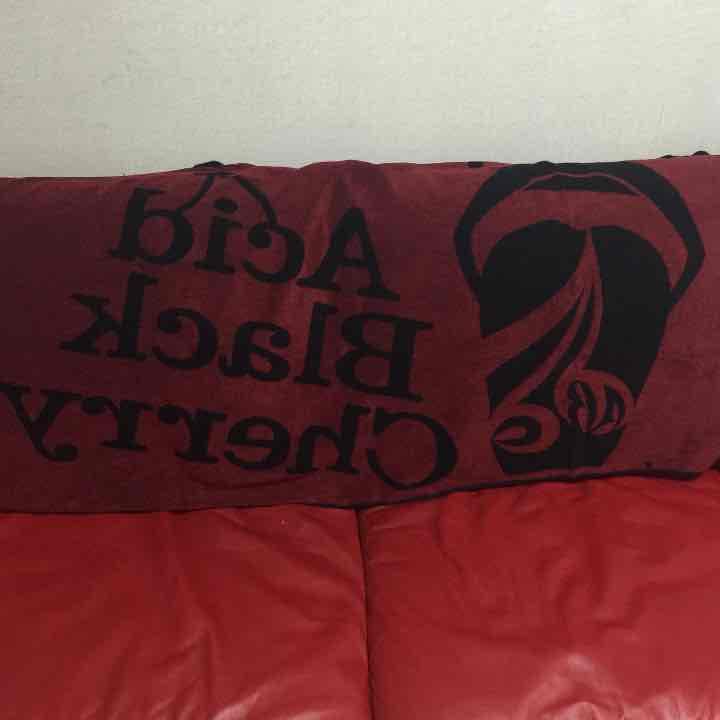 Acid Black Cherryフード付きバスタオル Acid Black Cherry FreeLive