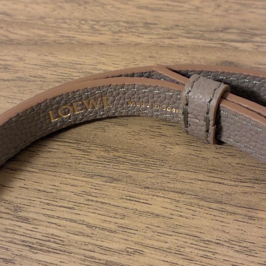 ロエベ　アマソナ23