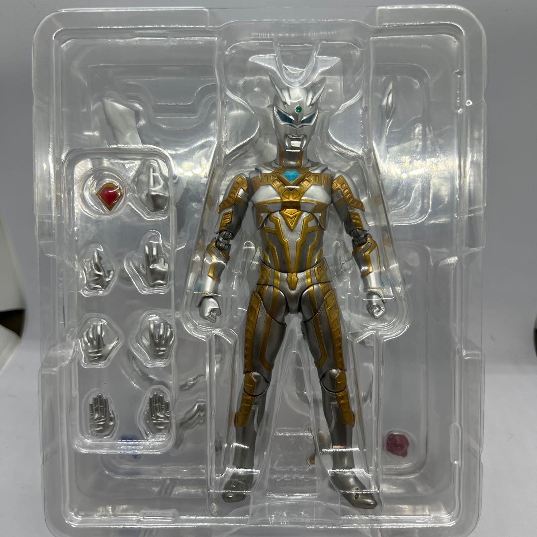 S.H.Figuarts アルティメイトシャイニングウルトラマンゼロ 魂ウェブ