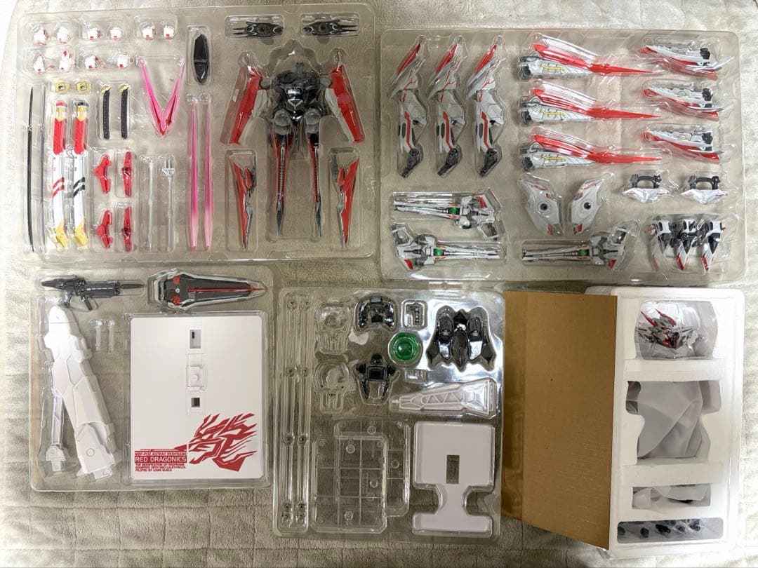 L BUILD ガンダムアストレイ レッドドラゴニクス Amazon.co.jp: BANDAI SPIRITS(バンダイ スピリッツ) METAL BUILD