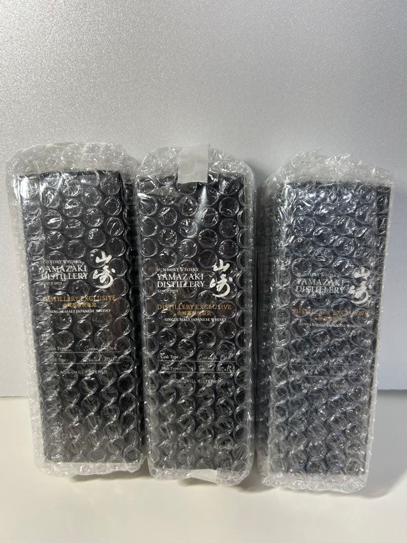 山崎蒸溜所限定]ウイスキー180ml3本、ピュアチョコレート、ショッパー