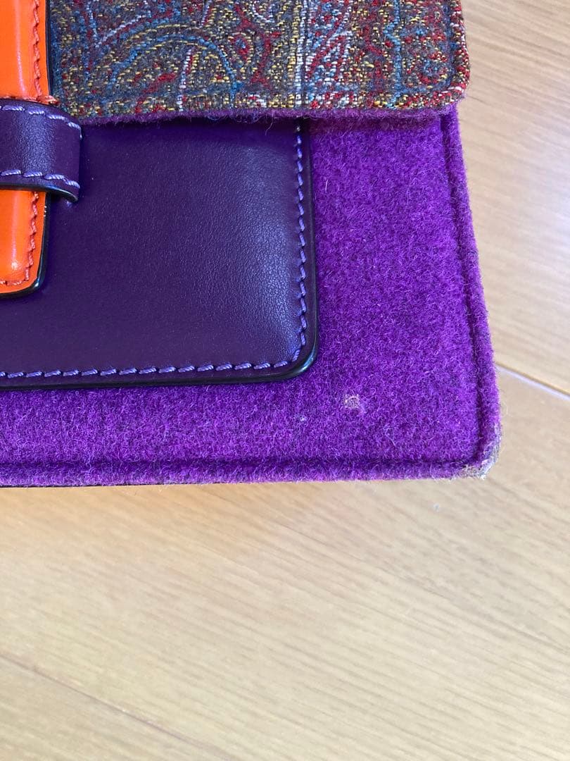 カラフルショルダーバッグ　エトロ　ETRO