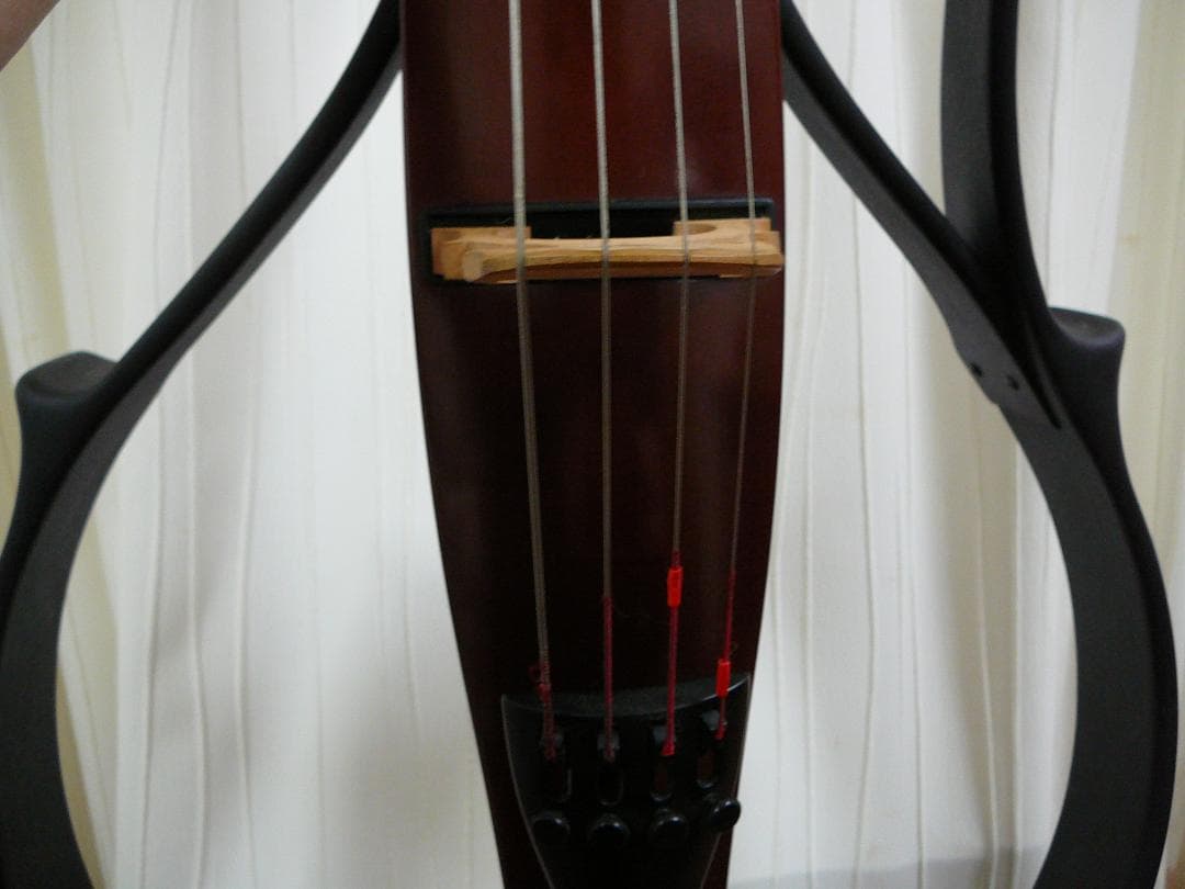 ヤマハ　サイレントチェロ　svc100