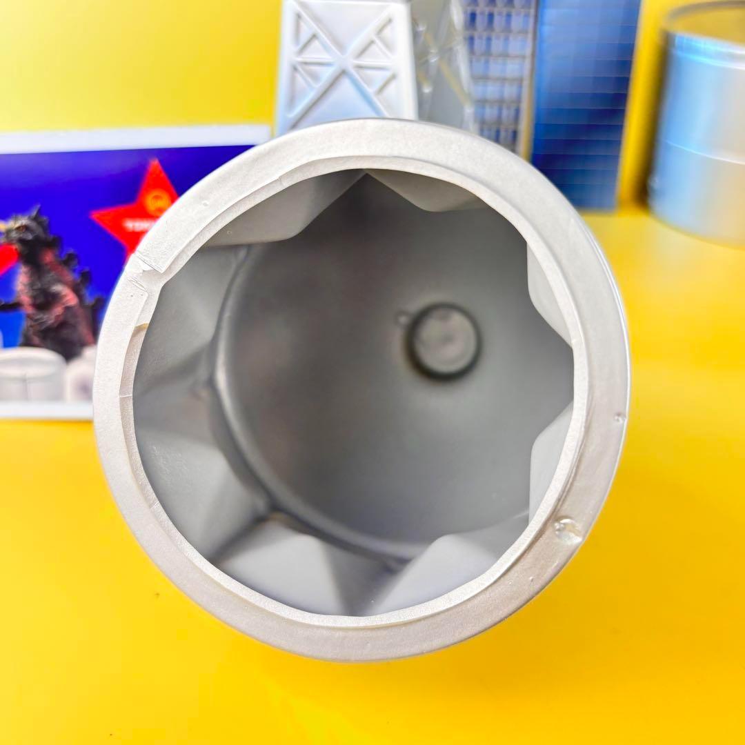 マルサン 鉄塔（21cm) ソフビ と ガスタンク 小（9cm）