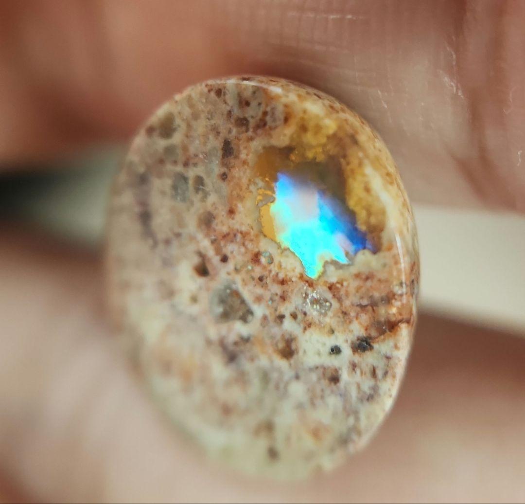 天然カンテラオパール 7.670ct