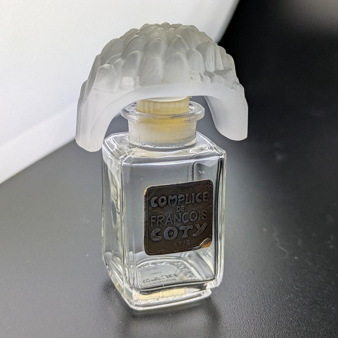 希少☆COTYコンプリス 1973年 ヴィンテージ香水瓶 ラリックデザイン