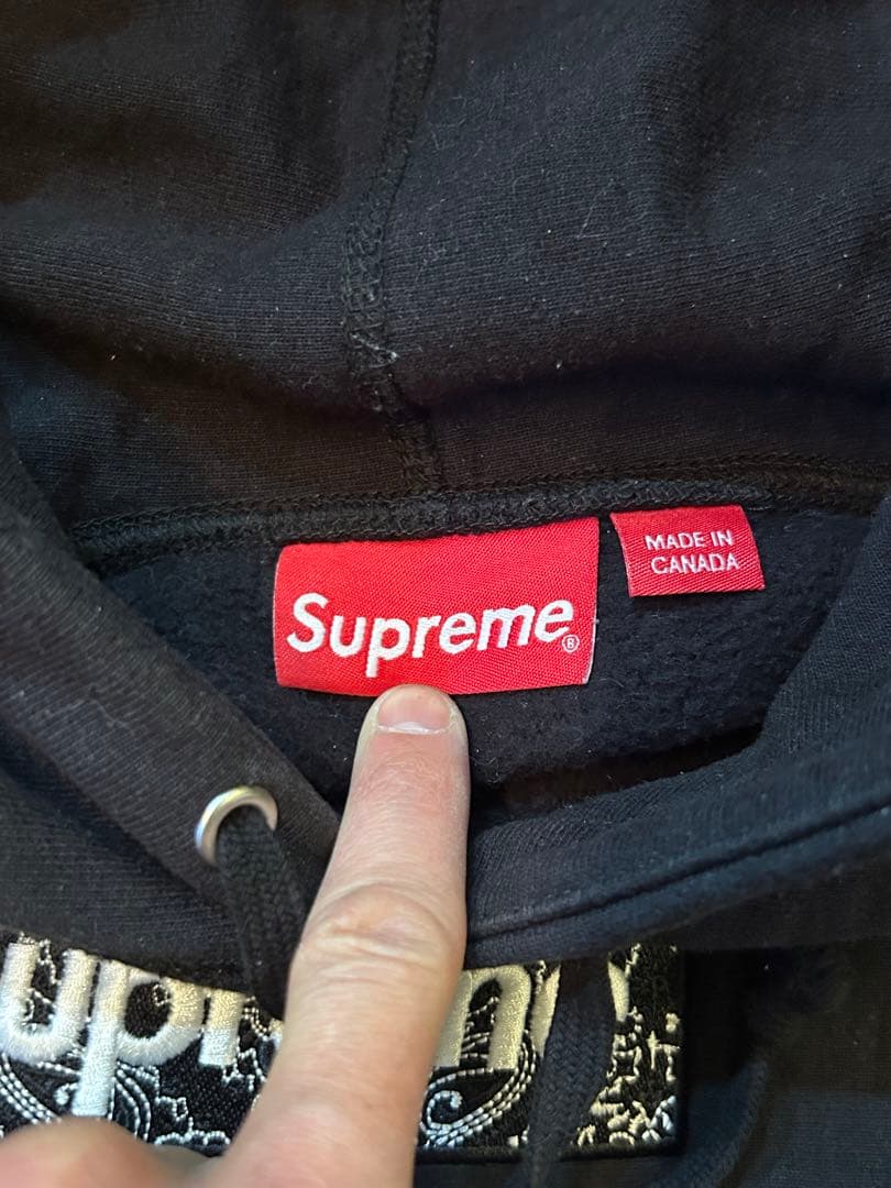 Supreme バンダナボックスロゴ　黒 パーカー Sサイズ