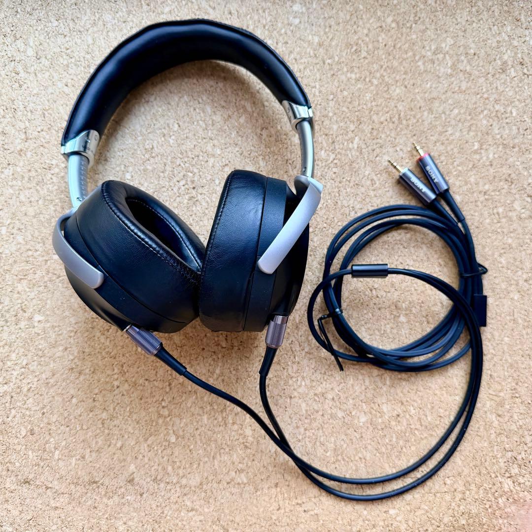 ハイレゾ音源対応のSONY製有線ヘッドホン「MDR-Z7」 - メルカリ