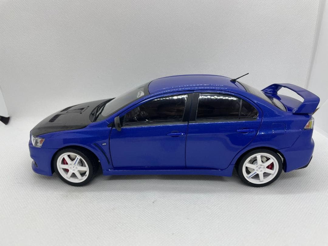 101-106 VIAT 1/18 三菱 ランサー エボリューション X